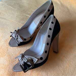 Givenchy Cream and Black Stiletto Heels with Bow Detail/ unique limited rare 36